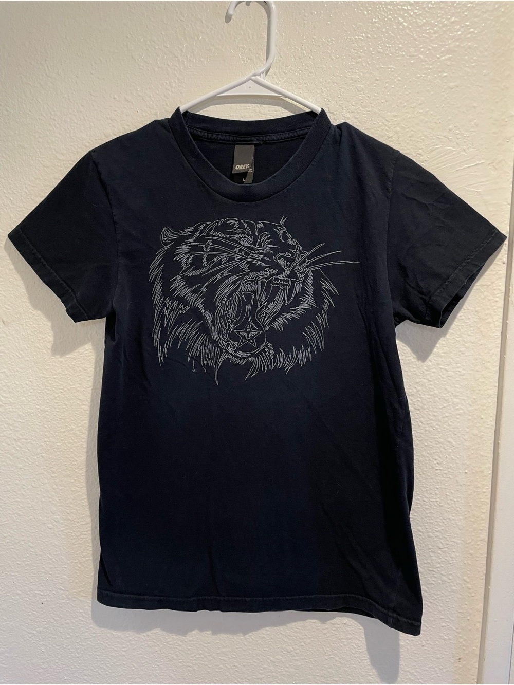Obey Worldwide Propaganda Tiger Graphic T Shirt Kids Size Large 10/12 Black Tee